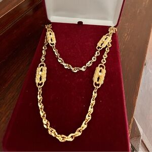 Camrose & Kross Jacqueline Kennedy Necklace / Belt.